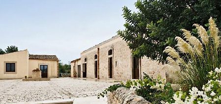 Agriturismo Gaia 诺托 外观 照片