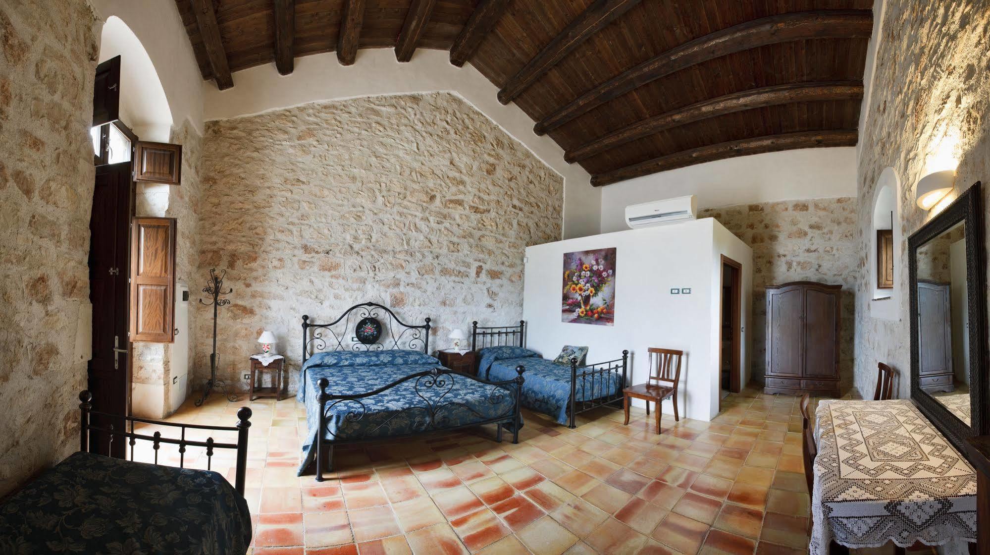 Agriturismo Gaia 诺托 外观 照片