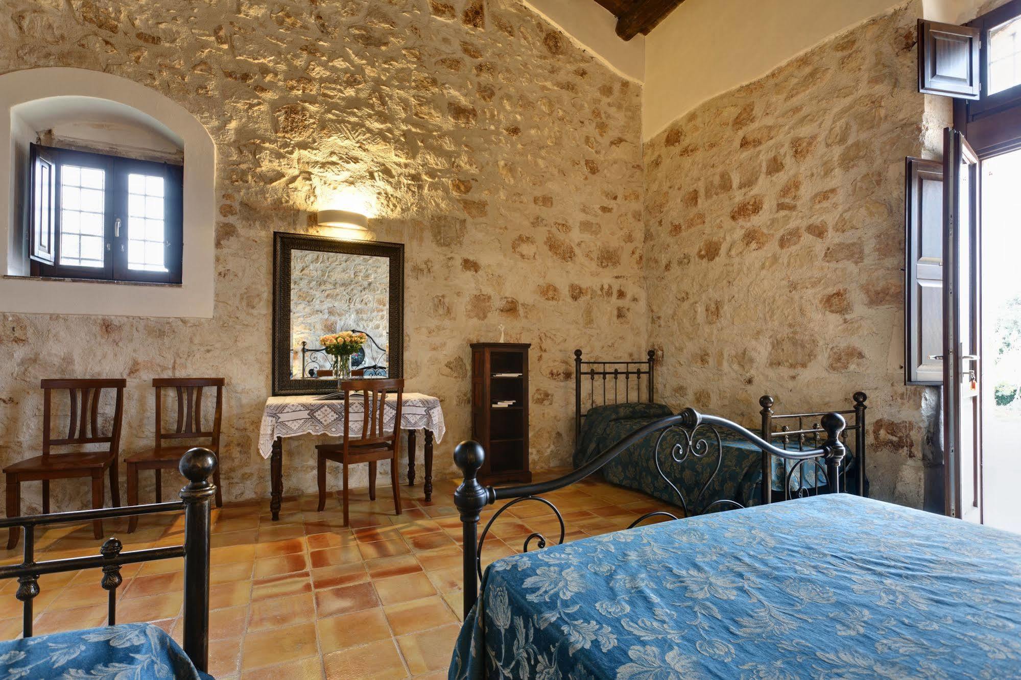 Agriturismo Gaia 诺托 外观 照片